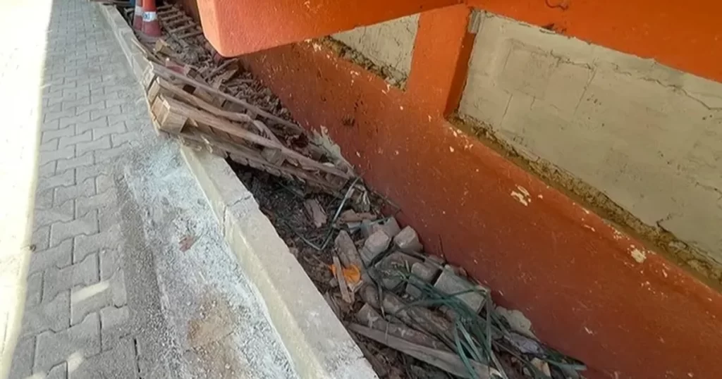 Ayvaköy mahalle sakinleri çevreden şikayetçi!