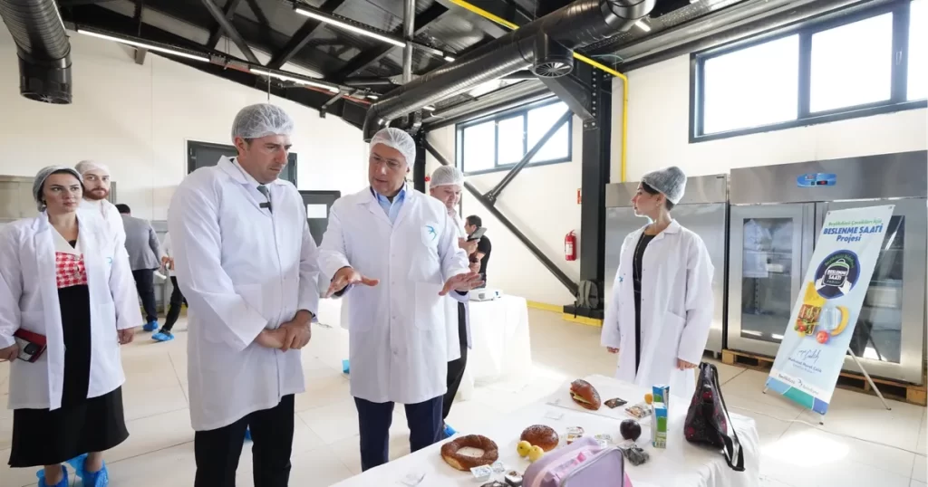 Başkan Güzel, Beslenme Saati Uygulaması’nı inceledi