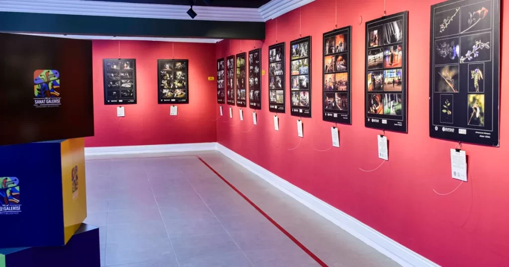 Bursa Karacabey’de ‘Dünya Fotoğrafçılık Günü’ne özel sergi