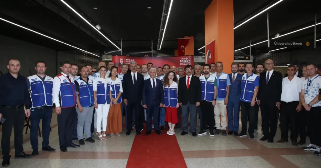 Bursa Büyükşehir’den ‘Hepimizin Zaferi’ fotoğraf sergisi