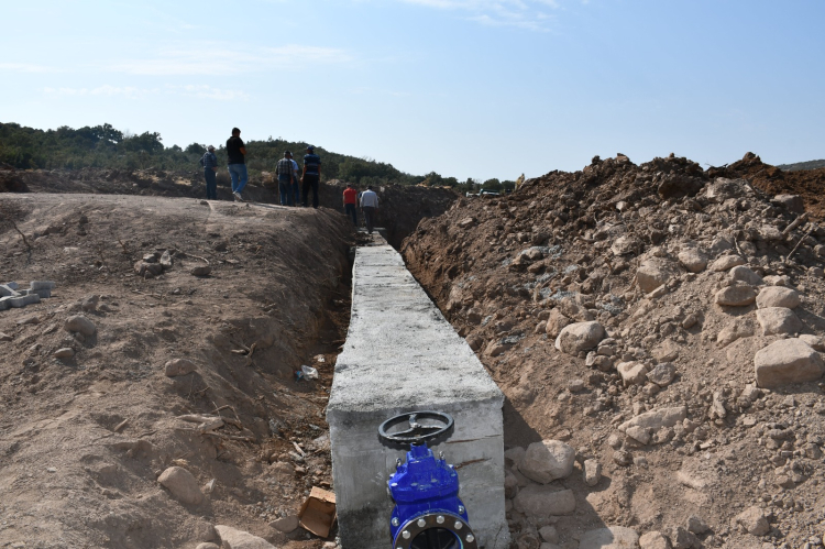 Manisa Büyükşehir'den Pınarköy'e can suyu