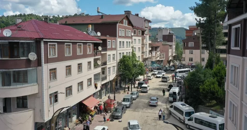 İlçe merkezleri modern hale geliyor