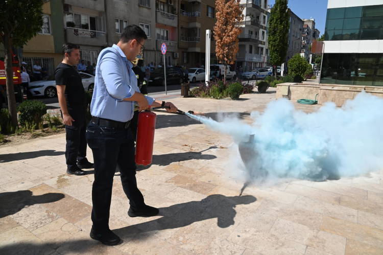 MASKİ’de gerçeği aratmayan yangın tatbikatı