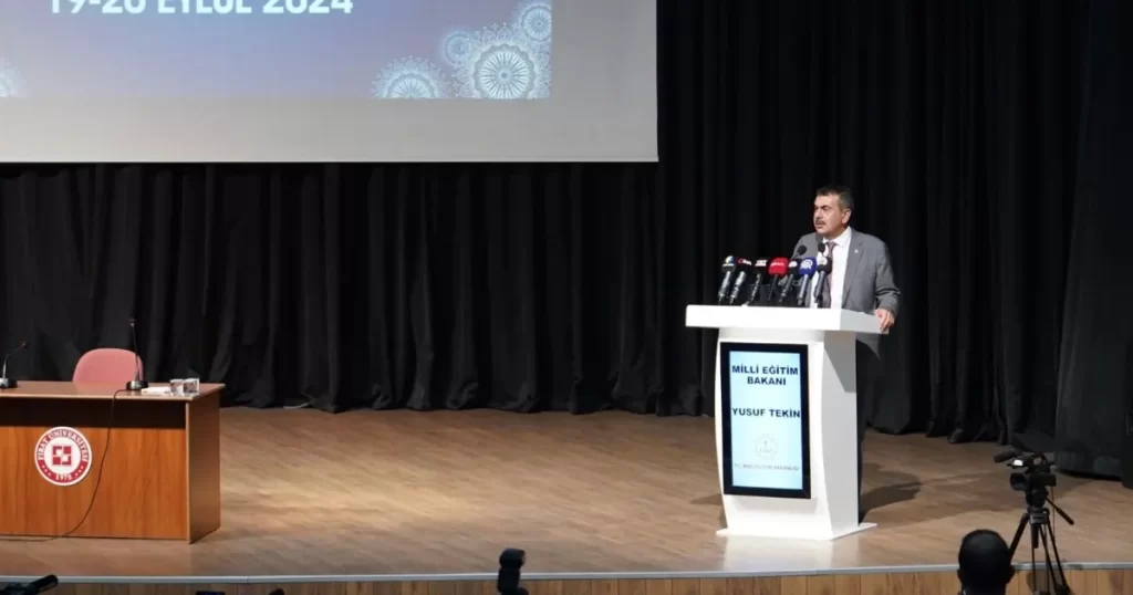 Bakan Tekin Elazığ’da konuştu – İGF HABER