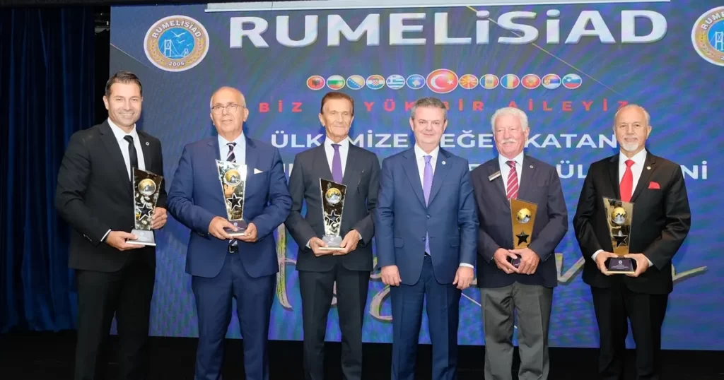‘Başarılı Rumelililer’ ödülleri Bursa’dan sahiplerini buldu