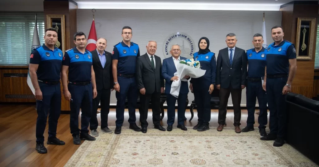 Başkan Büyükkılıç zabıta personelini kabul etti