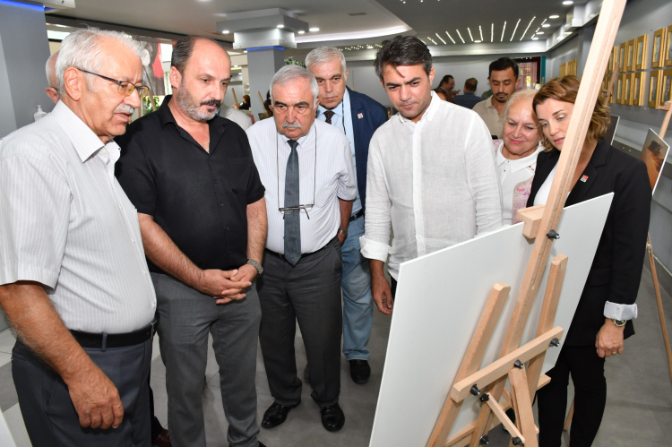 Manisa'da Etem Tem fotoğraf sergisi