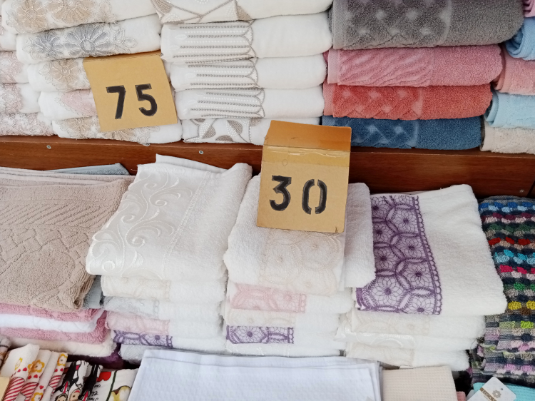 Coğrafi işaret tescili alan Bursa havlusu turistlerin yoğun ilgisini çekiyor