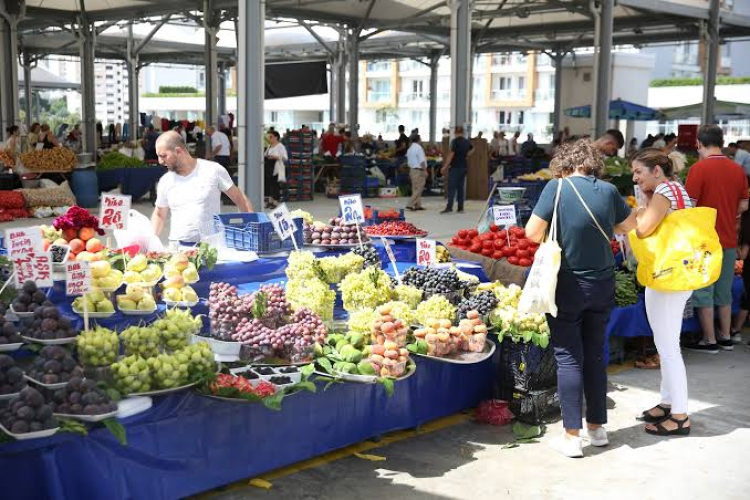 Bursa garaj mahallelerinde pazar alanı sorunu bitmek bilmiyor