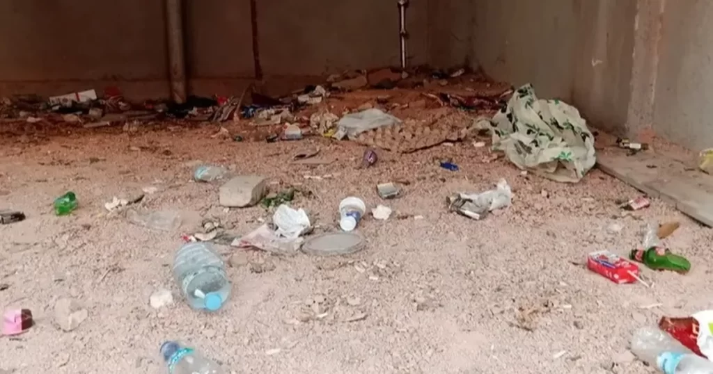 Kestel’deki bu binanın altı çöp eve döndü