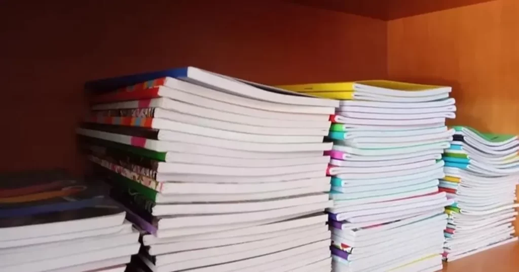 Kırtasiye masrafları velilerin cebini yakıyor