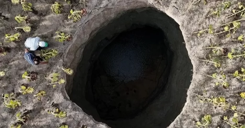 Konya’dan sonra Eskişehir’de de görüldü! Obruklar neden oluşuyor?