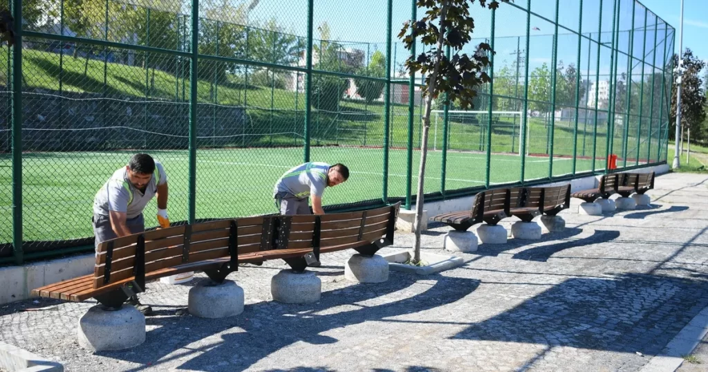 Mesire alanları ve parklarda bakım çalışması
