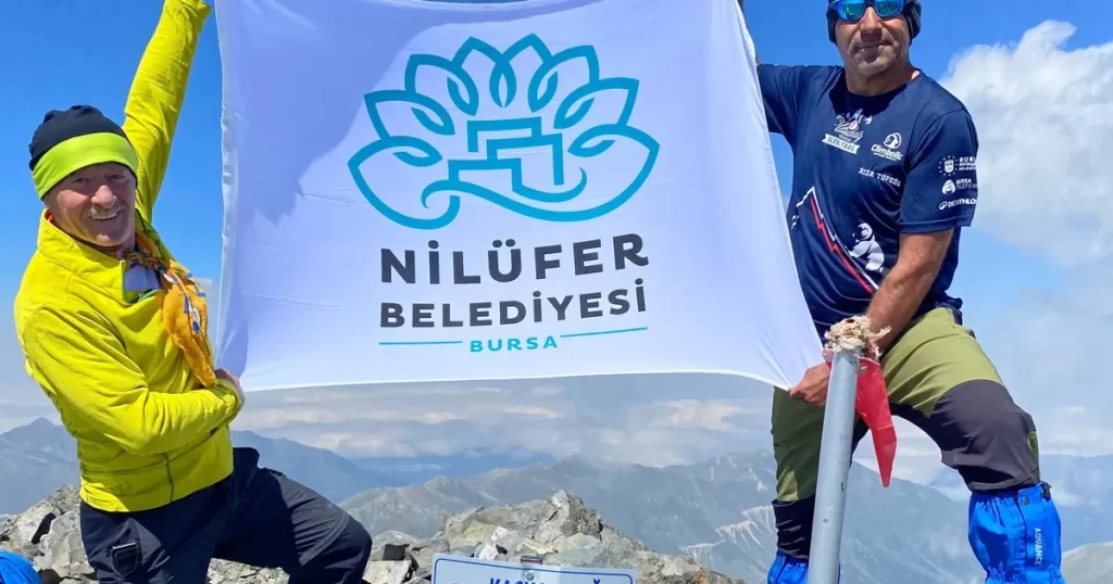 Nilüfer Belediyesi çalışanından “Zafer” tırmanışı