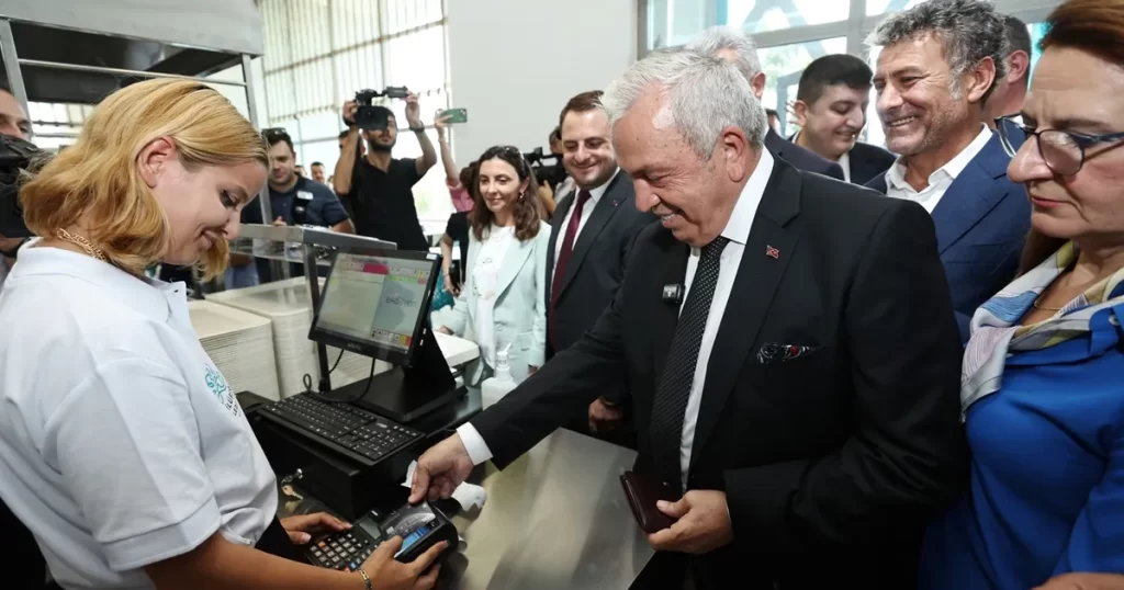 Nilüfer’in ilk Kent Lokantası Görükle’de açıldı… 4 çeşit yemek 70 TL