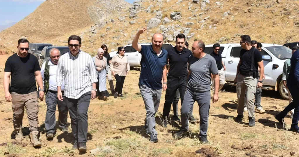 Vali Canalp’tan bal üretim yaylasına inceleme