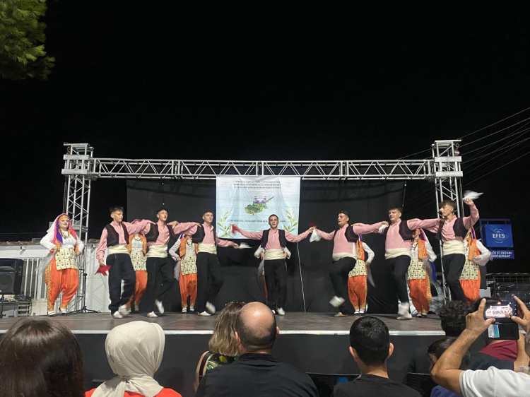 Bursa Zafer Halkoyunları Derneği KKTC'yi fethetti